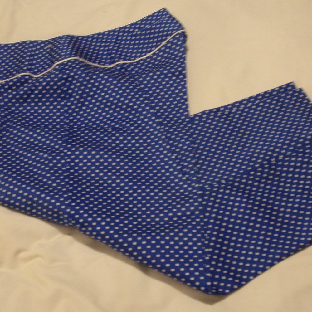 Capris Blue White Polka Dots NWOT